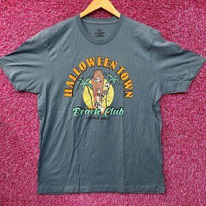 Tim Burton The Nightmare Before Christmas Halloween Town Beach Club T-Shirt XL